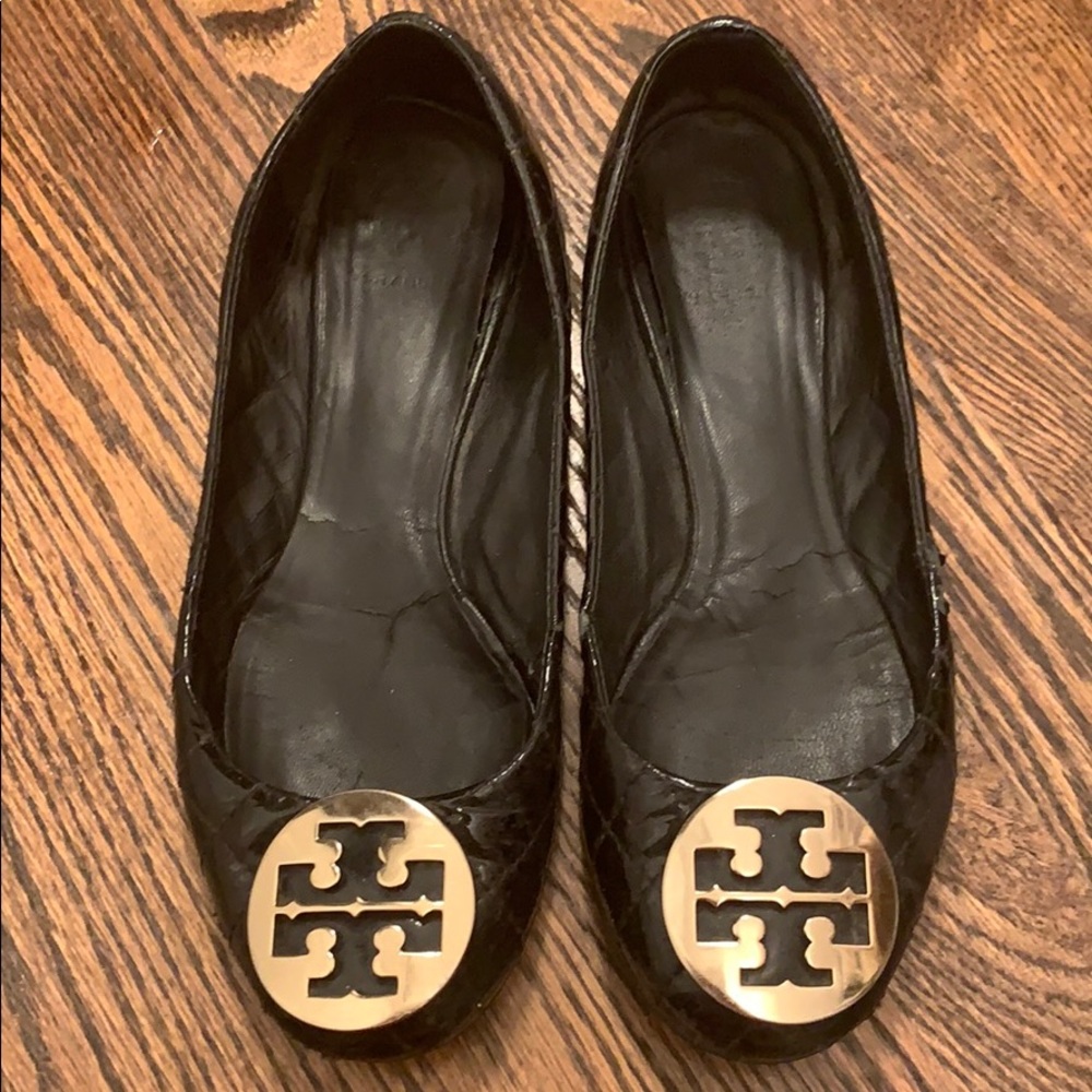 Tory Burch shoes flats. Black patent. Unique.